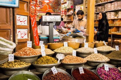 Food in Iran at the spice market