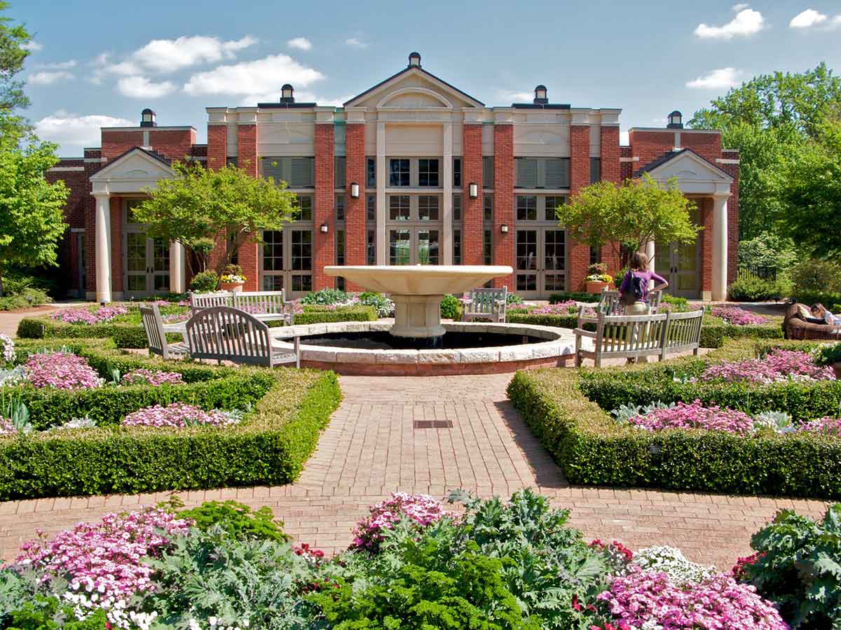 Atlanta Botanical Garden in springtime.
