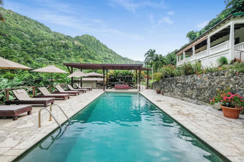 pool backed by mountains at the vegan-friendly Casa Grande Mountain Retreat in Puerto Rico